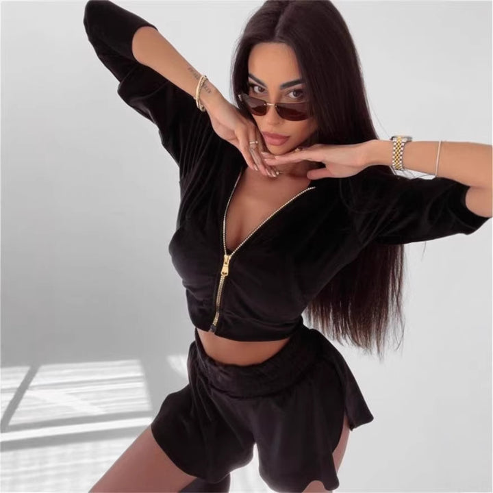 Kvinnors sportiga korta hoodie och shorts set Mirla-Eva Jonsson