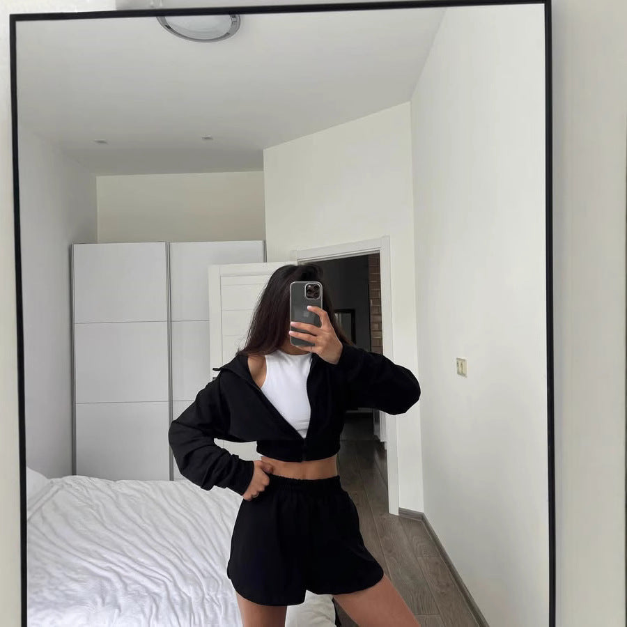 Kvinnors sportiga korta jumpsuit-set med dragkedja och elastisk midja Mirla-Eva Jonsson