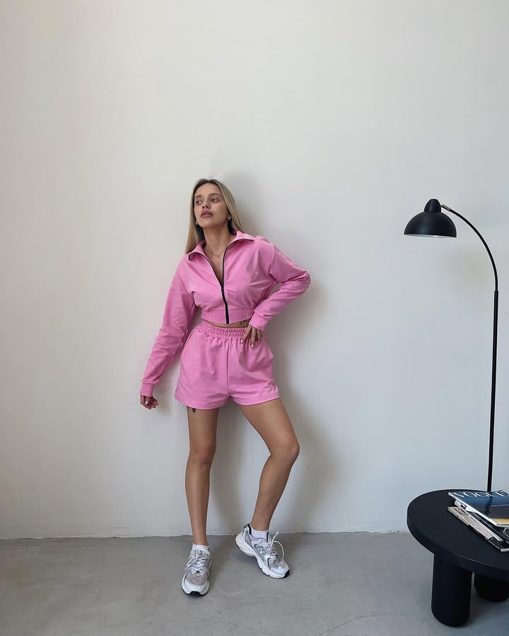 Kvinnors sportiga korta jumpsuit-set med dragkedja och elastisk midja Mirla-Eva Jonsson
