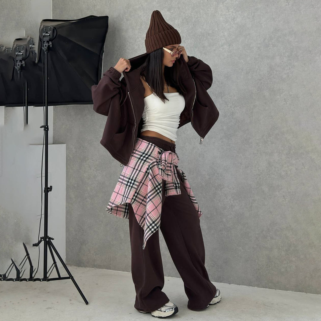 Kvinnors sportiga lounge-outfit med en lös passform Mirla-Eva Jonsson