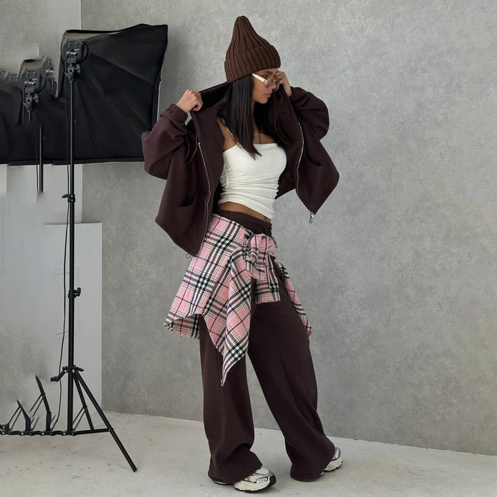 Kvinnors sportiga lounge-outfit med en lös passform Mirla-Eva Jonsson