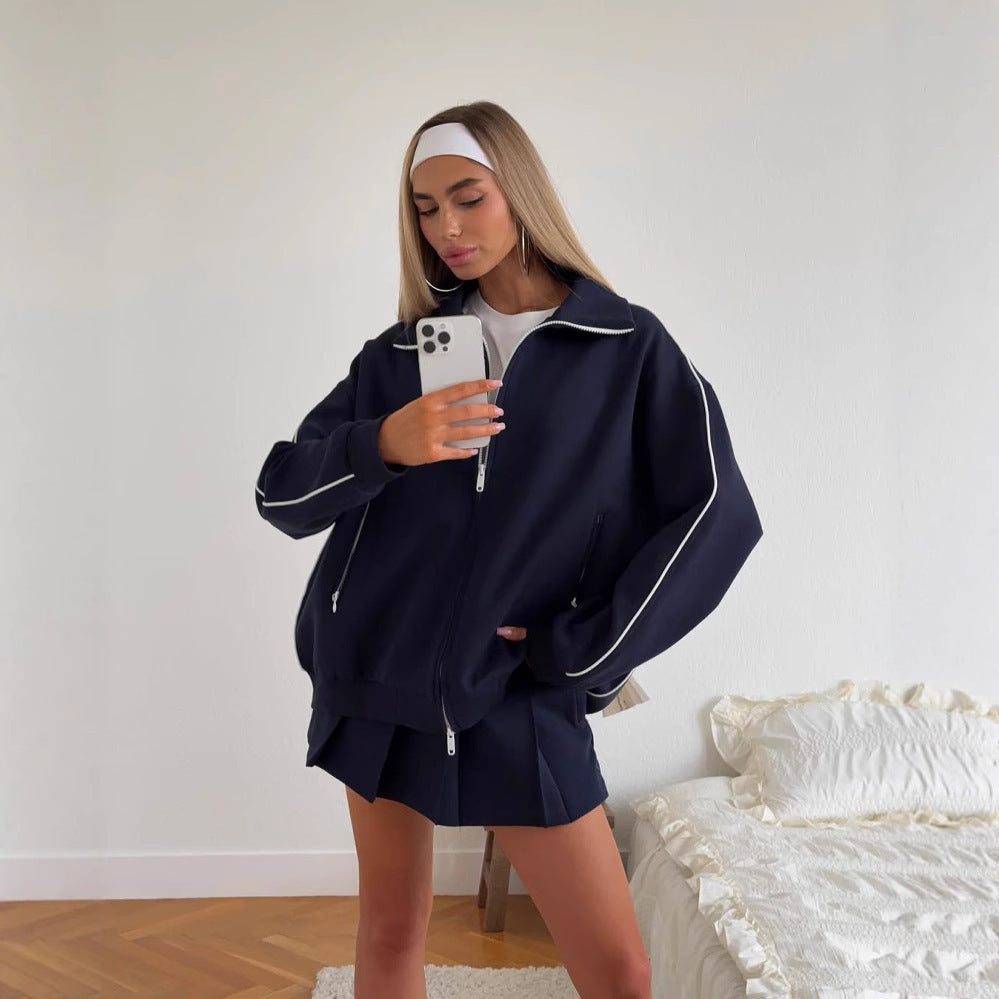 Kvinnors sportiga oversized jacka med hög krage Mirla-Eva Jonsson