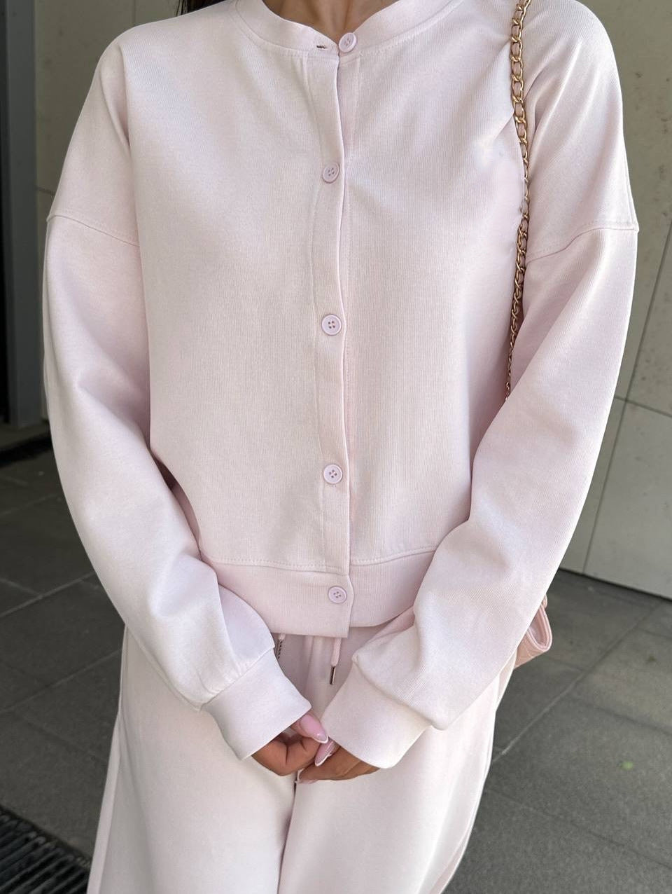 Kvinnors sportiga set med hoodie och vida sweatpants Mirla-Eva Jonsson