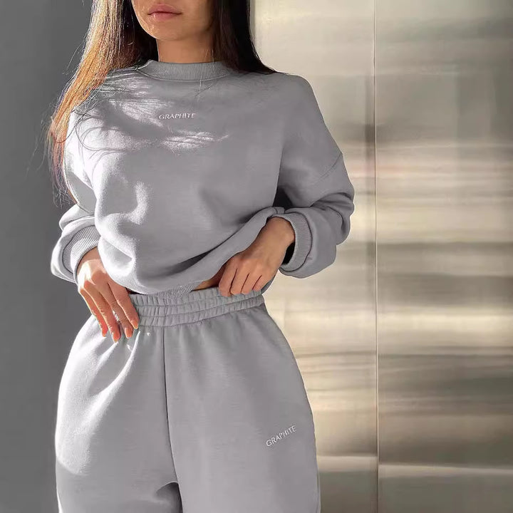 Kvinnors sportiga set med rund hals och elastisk midja Mirla-Eva Jonsson