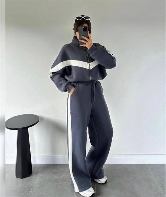 Kvinnors sportiga sweat set med hög krage och lös passform-Eva Jonsson