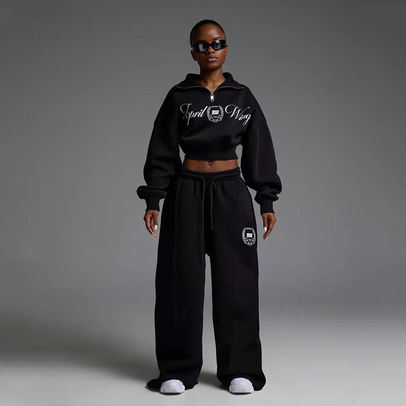 Kvinnors sportiga sweatshirt och avslappnade byxor Mirla-Eva Jonsson