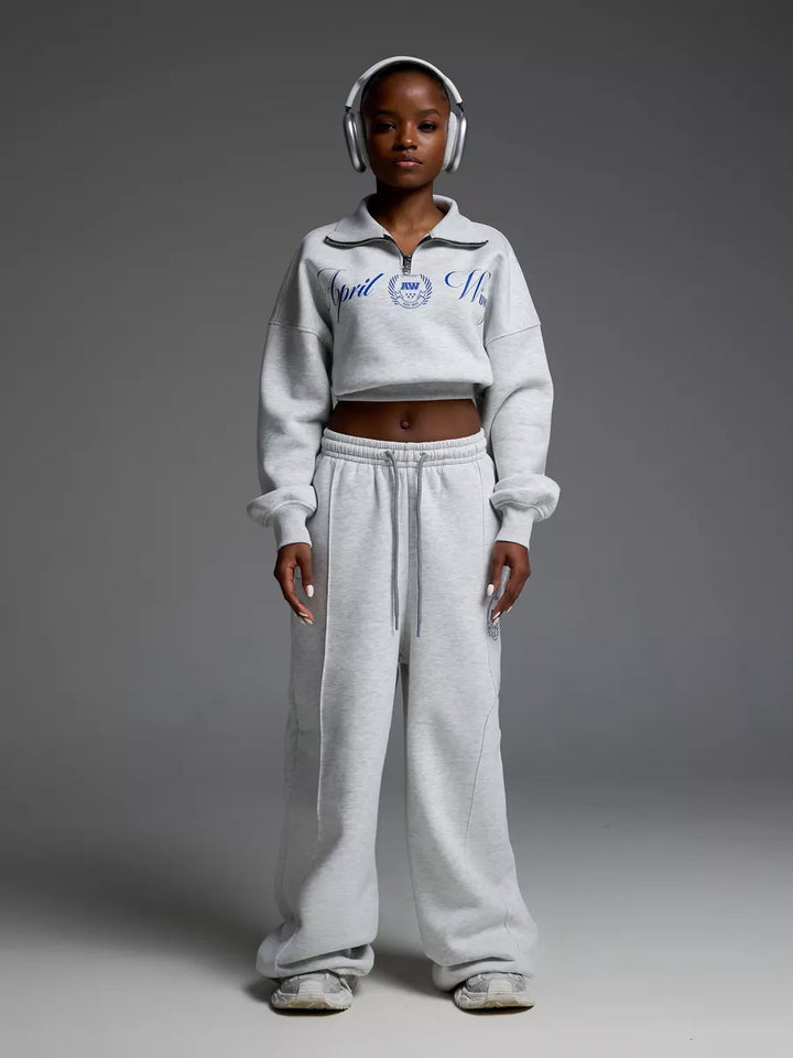 Kvinnors sportiga sweatshirt och avslappnade byxor Mirla-Eva Jonsson