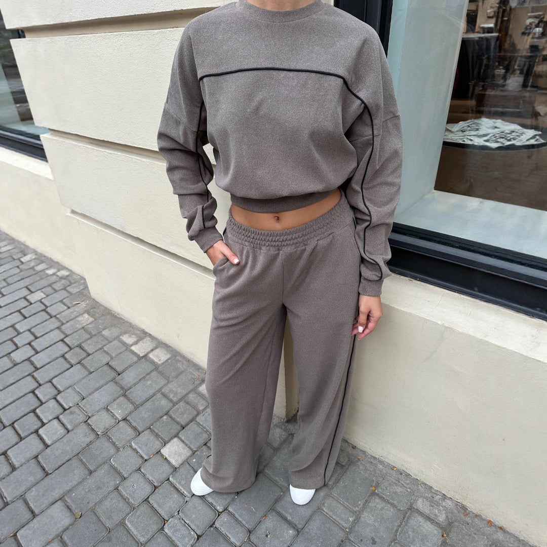 Kvinnors sportiga topp- och byxset med elastisk midjeband och kontrast sömmar-Eva Jonsson