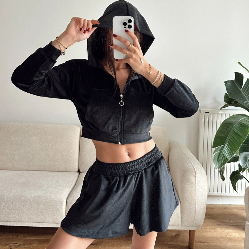 Kvinnors sportiga velourkortad set med dragkedja och elastisk midjeband Mirla-Eva Jonsson