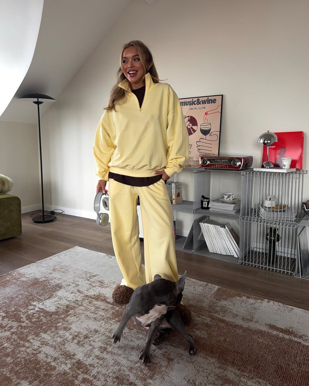 Kvinnors sportiga ziptröja med hög krage och avslappnad passform Mirla-Eva Jonsson