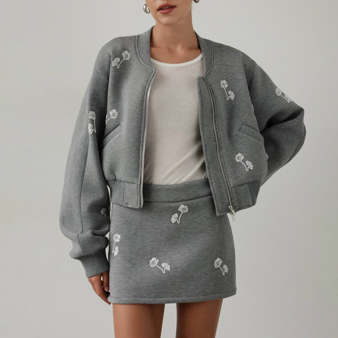 Kvinnors sportset med blommigt broderi Mirla-Eva Jonsson