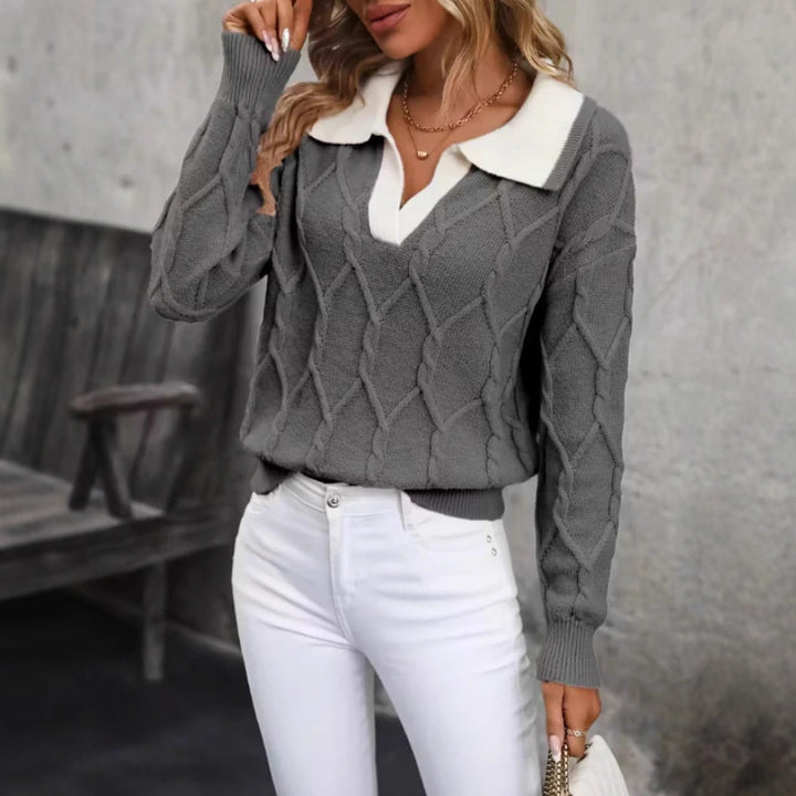 Kvinnors stickad pullover med klassisk polo-krage och diamantstruktur Mirla-Eva Jonsson