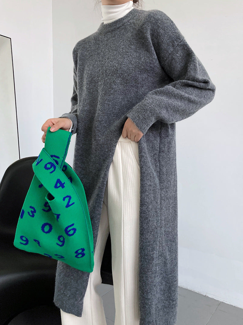 Kvinnors stickad pullover med långa ärmar och elegant rund hals Mirla-Eva Jonsson