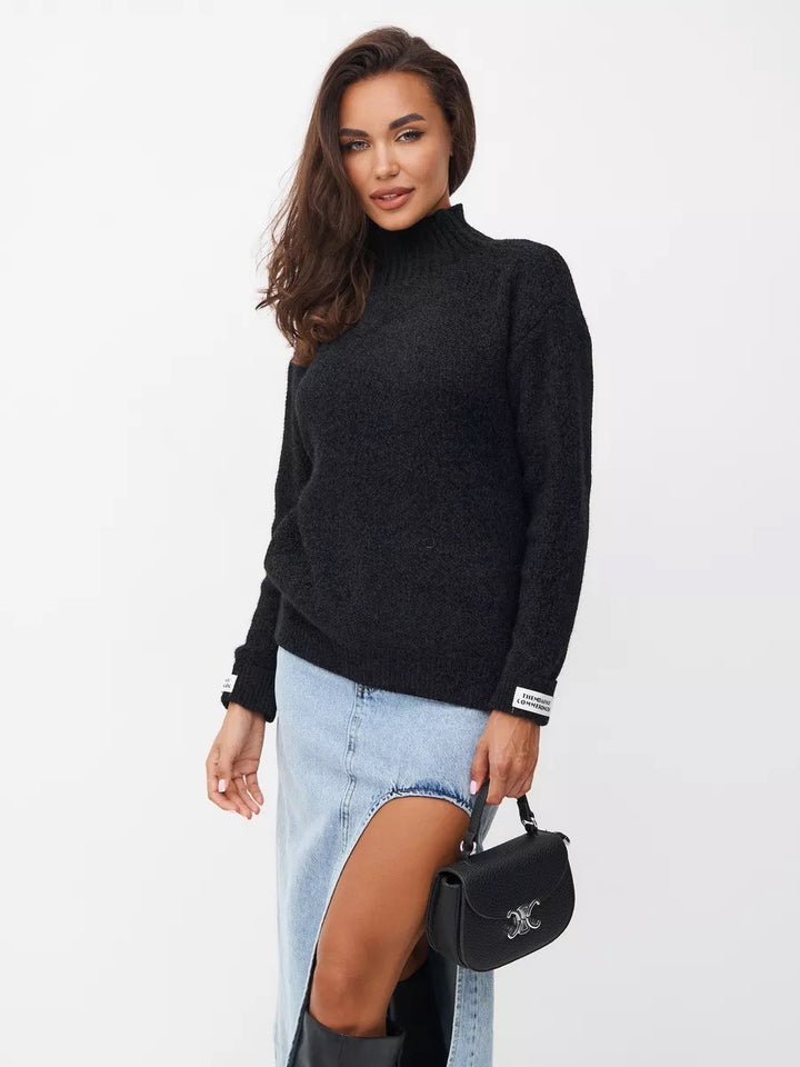 Kvinnors stickad pullover med ståkrage Mirla-Eva Jonsson