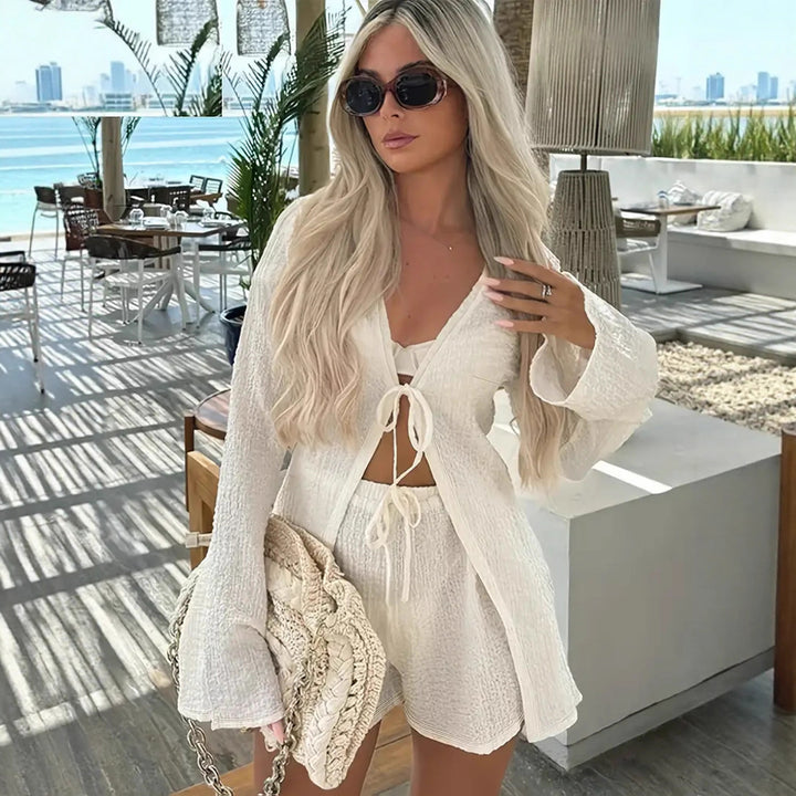Kvinnors stickad set med avslappnade shorts och hel-längd blixtlås Mirla-Eva Jonsson