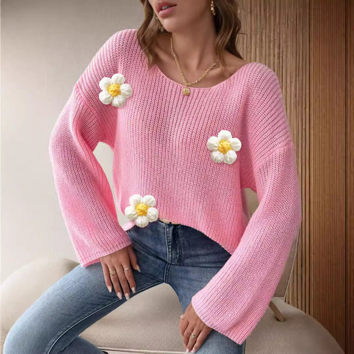 Kvinnors stickad tröja med blommigt 3D-mönster och vida ärmar Mirla-Eva Jonsson