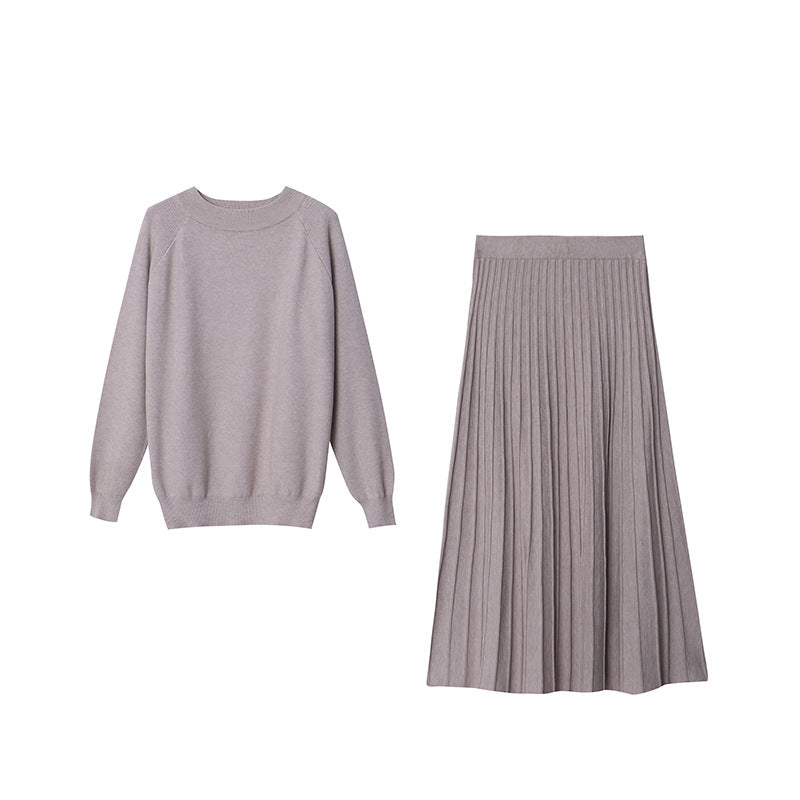 Kvinnors stickad tröja med oversized passform och elegant ribbad textur Mirla-Eva Jonsson