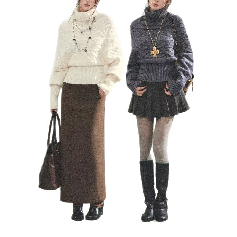 Kvinnors stickad tröja med oversized passform och polokrage Mirla-Eva Jonsson
