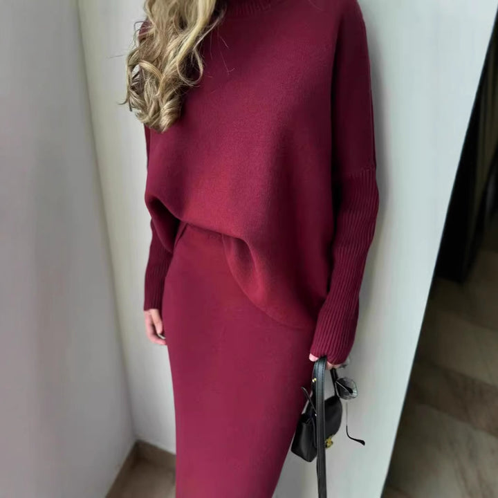 Kvinnors stickade klänning i en avslappnad oversized passform Mirla-Eva Jonsson