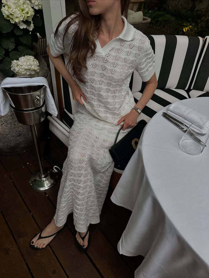 Kvinnors stickade klänning i virkad design med polokrage Mirla-Eva Jonsson