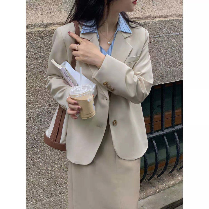 Kvinnors stiliga blazer med elegant snitt Mirla-Eva Jonsson