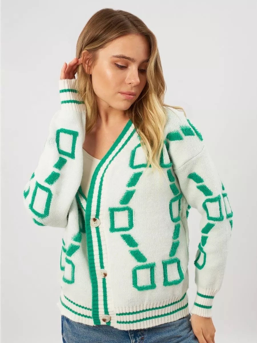 Kvinnors stiliga cardigan med geometriskt mönster och knapplist Mirla-Eva Jonsson