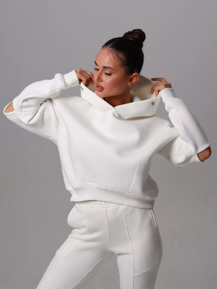 Kvinnors stiliga cropped hoodie med huva och avslappnad passform Mirla-Eva Jonsson
