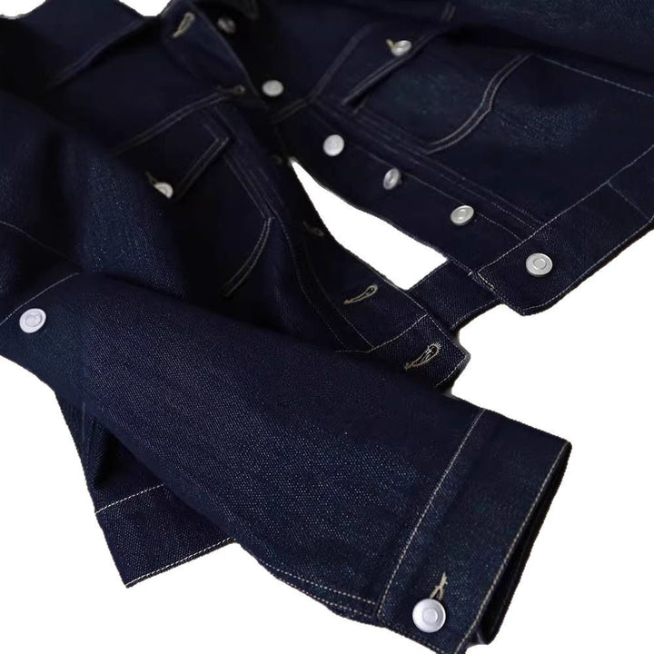 Kvinnors stiliga denimjacka med dekorativa fickor och kontinuerlig knäppning Mirla-Eva Jonsson