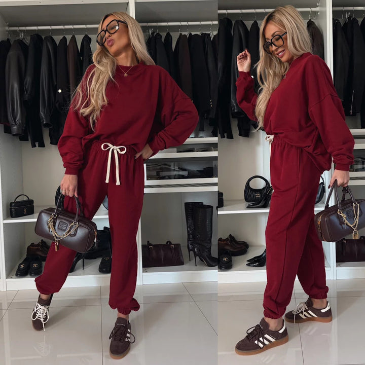 Kvinnors stiliga fleeceloungewear-set med lös passform och elastisk midja Mirla-Eva Jonsson
