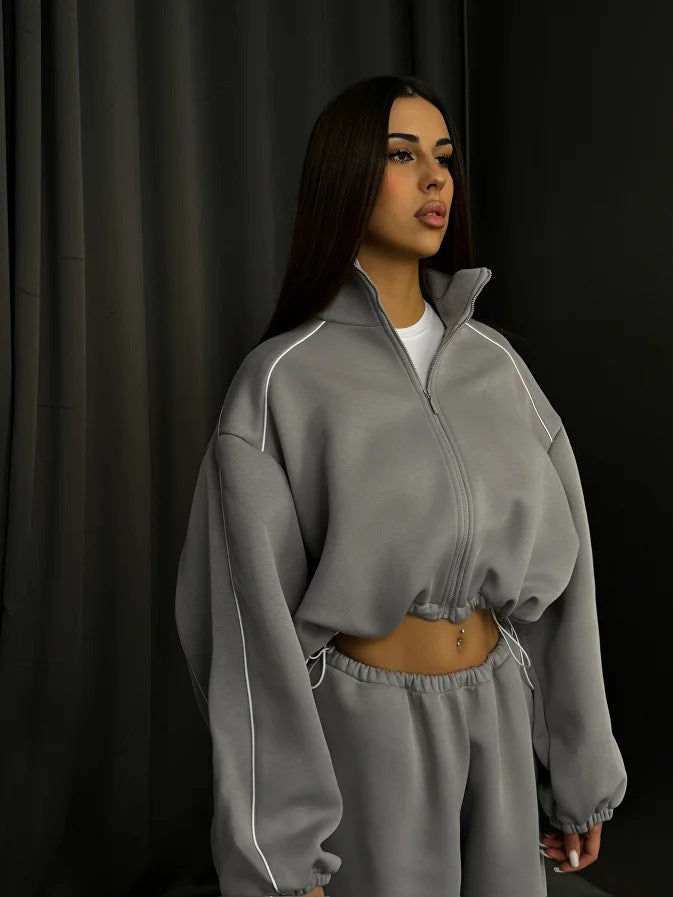 Kvinnors stiliga oversized jacka med hög krage och elastisk midja-Eva Jonsson