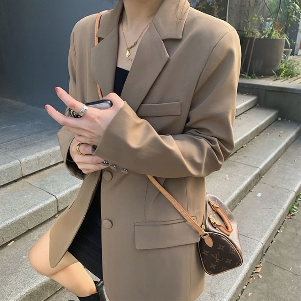 Kvinnors stiliga oversized kavaj Mirla-Eva Jonsson