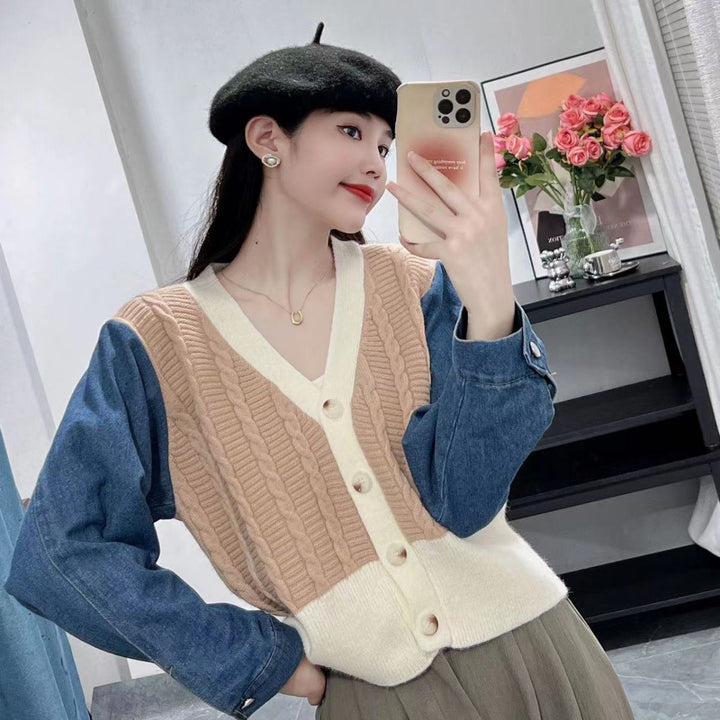 Kvinnors stiliga stickad cardigan med denimärmar Mirla-Eva Jonsson