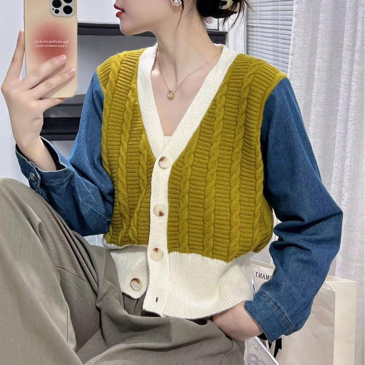 Kvinnors stiliga stickad cardigan med denimärmar Mirla-Eva Jonsson