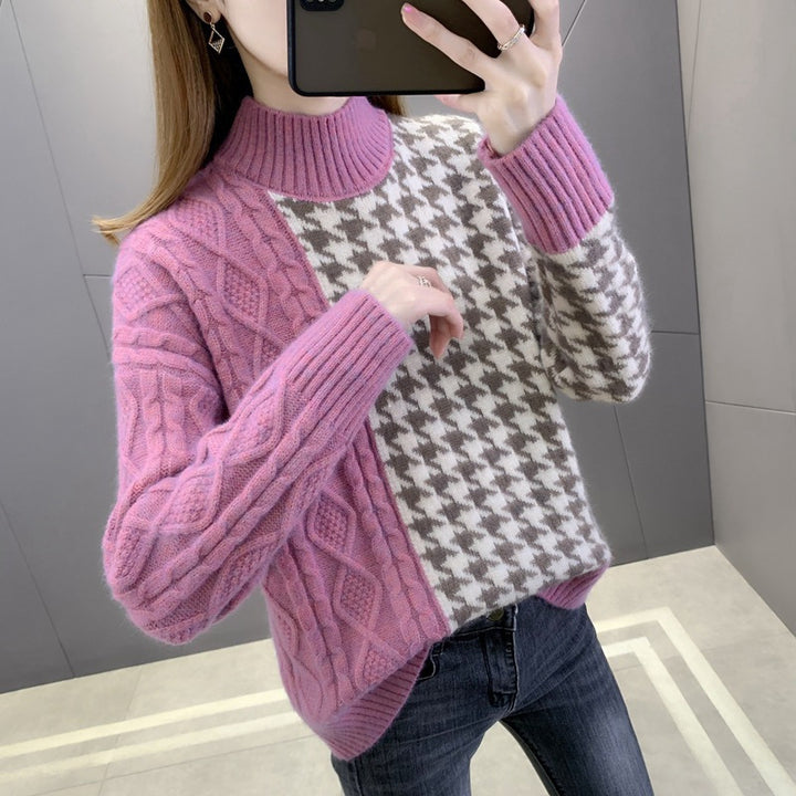 Kvinnors stiliga stickade tröja med texturerat kabelmönster och eleganta accenter Mirla-Eva Jonsson