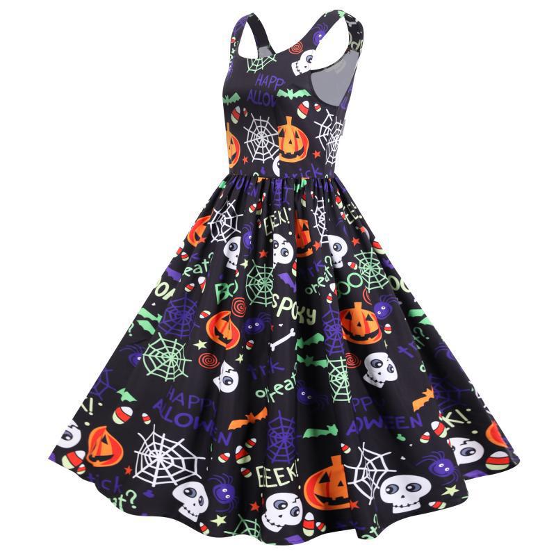 Kvinnors svängklänning med Halloween-motiv och elegant A-linjeformad silhuett Mirla-Eva Jonsson