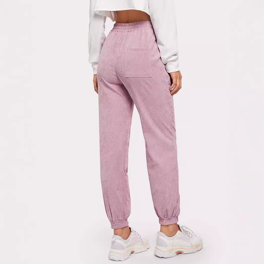 Kvinnors sweatpants med elastisk midja och praktiska sidofickor Mirla-Eva Jonsson