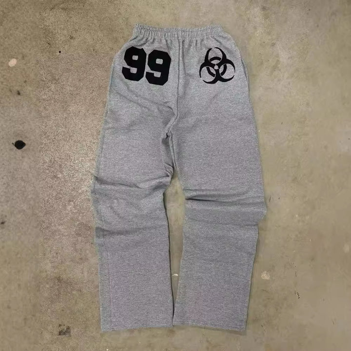 Kvinnors sweatpants med urban biohazard-design och bekväm passform Mirla-Eva Jonsson