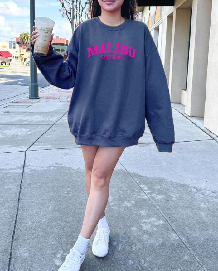 Kvinnors sweatshirt med avslappnad California-logotyp och mjukt material Mirla-Eva Jonsson