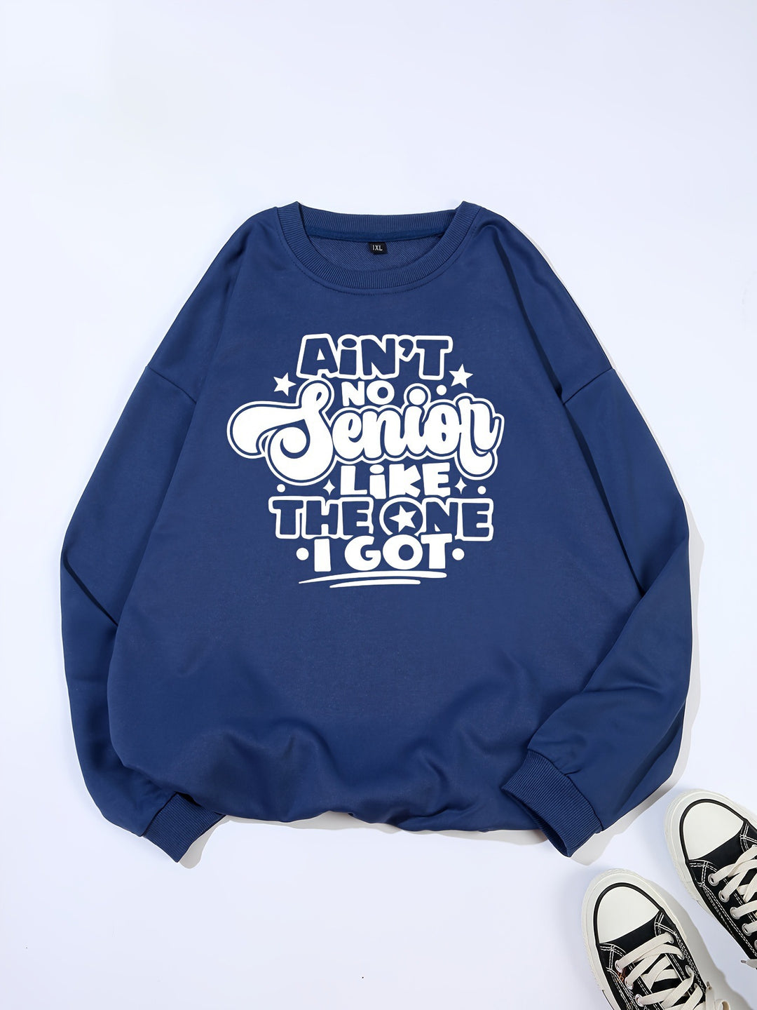 Kvinnors sweatshirt med avslappnad slogan design Mirla-Eva Jonsson