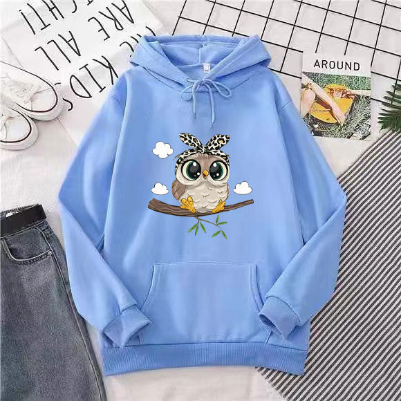 Kvinnors sweatshirt med huva med söt ugglemotiv Mirla-Eva Jonsson