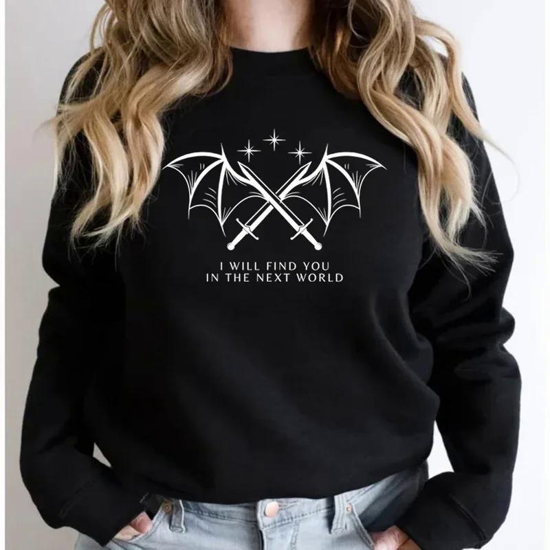 Kvinnors sweatshirt med konstnärlig grafisk design och inspirerande text Mirla-Eva Jonsson