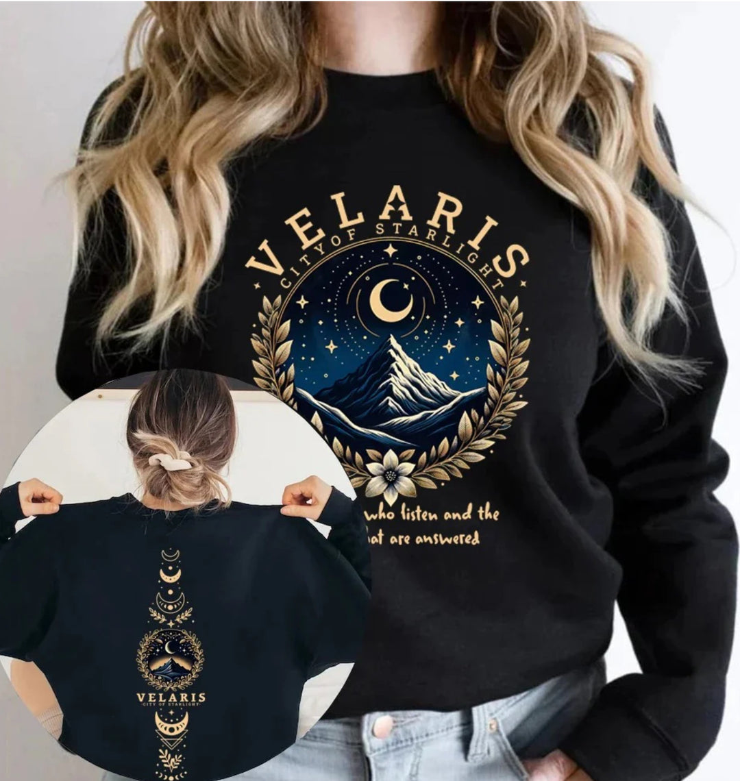 Kvinnors sweatshirt med konstnärligt motiv av natthimlen Mirla-Eva Jonsson
