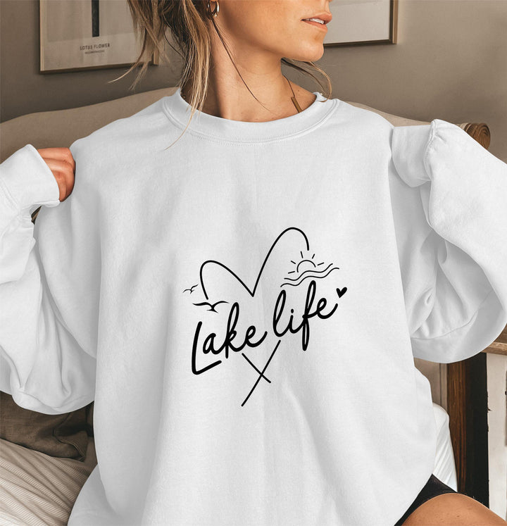 Kvinnors sweatshirt med korta ärmar och hjärtmotiv Mirla-Eva Jonsson