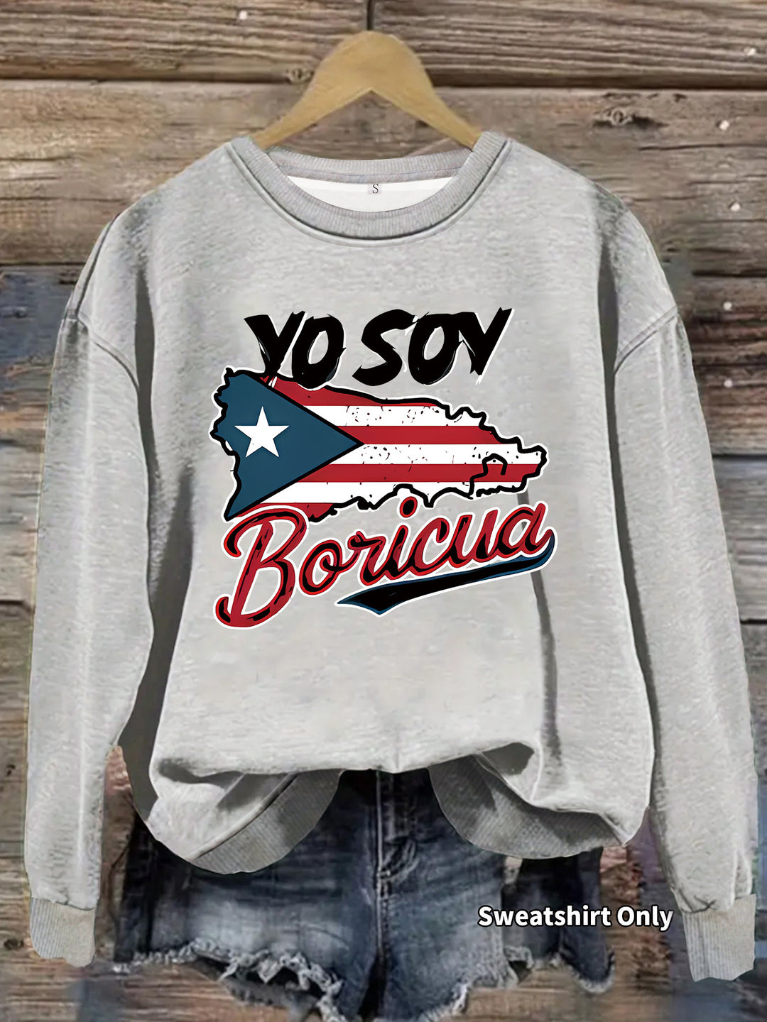 Kvinnors sweatshirt med kreativ Puerto Rico-design och avslappnad passform Mirla-Eva Jonsson