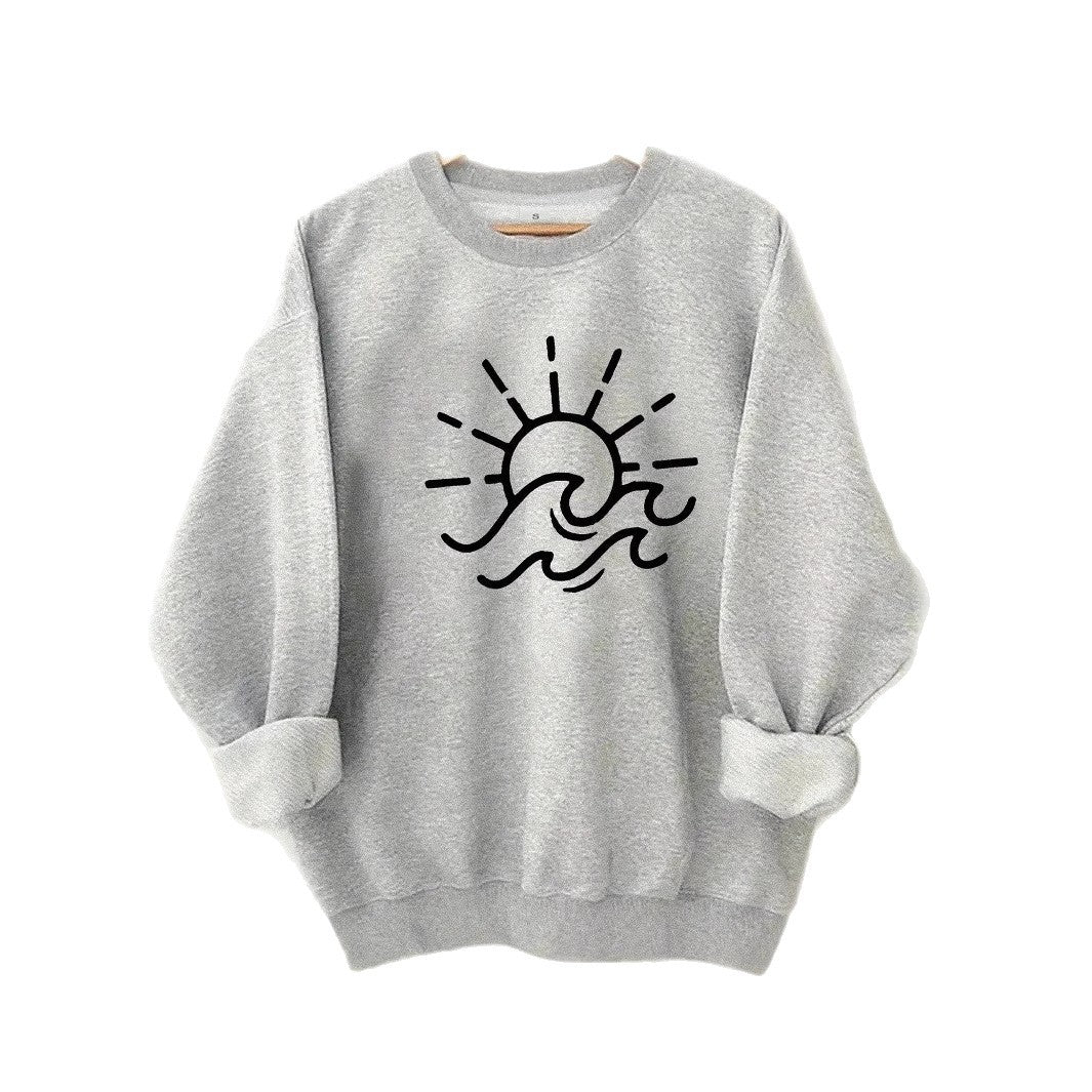 Kvinnors sweatshirt med kreativ sol- och vågmönster Mirla-Eva Jonsson