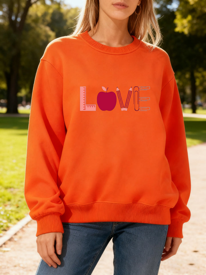 Kvinnors sweatshirt med kreativt kärleksmotiv Mirla-Eva Jonsson