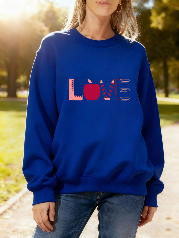 Kvinnors sweatshirt med kreativt kärleksmotiv Mirla-Eva Jonsson