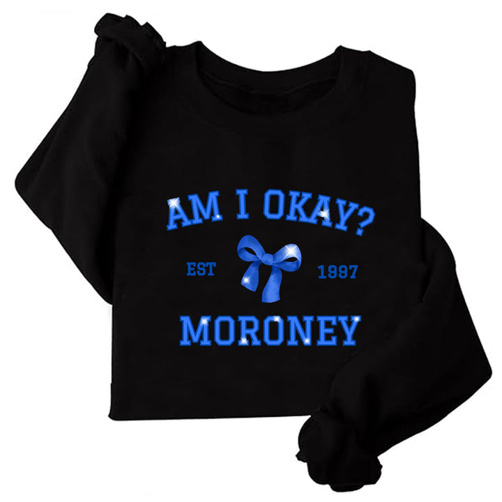 Kvinnors sweatshirt med kreativt tryck och lekfull design Mirla-Eva Jonsson