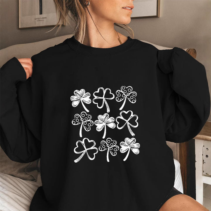 Kvinnors sweatshirt med lekfullt klövermönster Mirla-Eva Jonsson