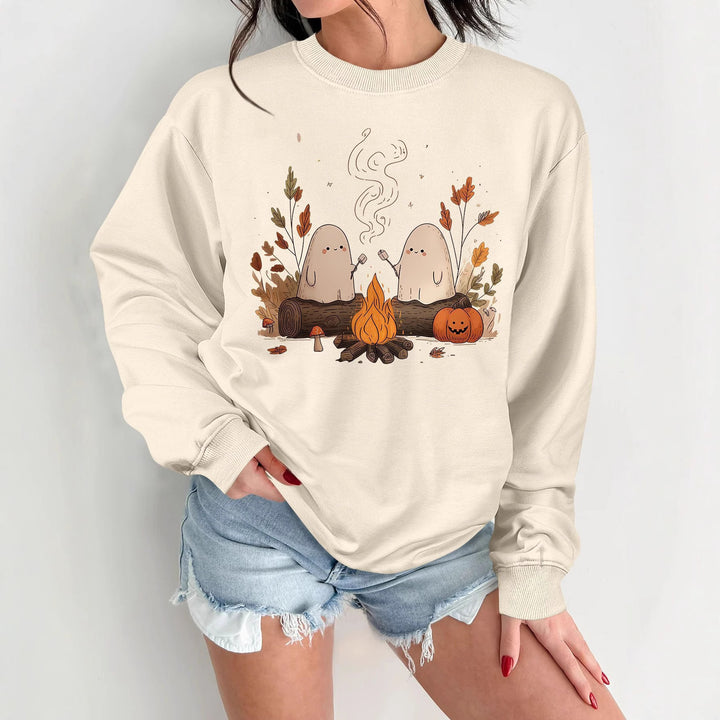 Kvinnors sweatshirt med lekfullt spöklikt motiv och bekväm passform Mirla-Eva Jonsson